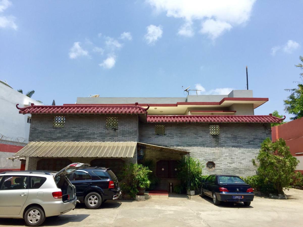 Petit Motel Beijing Abidjan Exterior foto